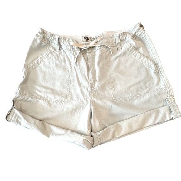 Faded Glory Size Plus 16W Light Khaki Drawstring Waist, Roll-tab Cargo Shorts - Picture 2 of 7